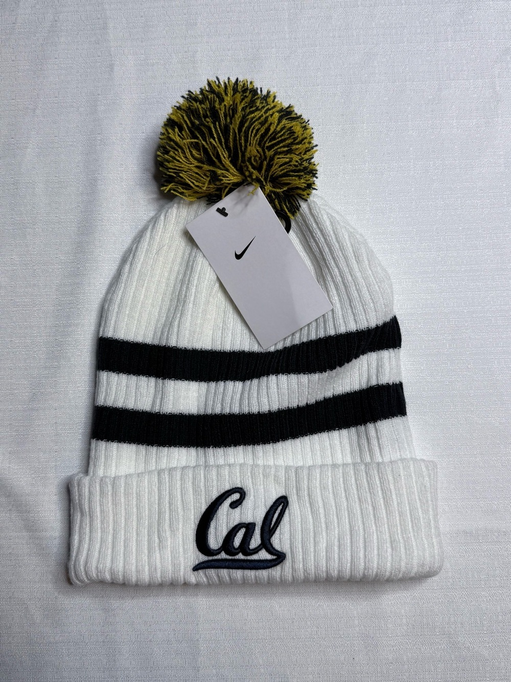 Nike Cal Bears Pom Beanie White Navy Gold Striped Cuffed Knit Hat NWT